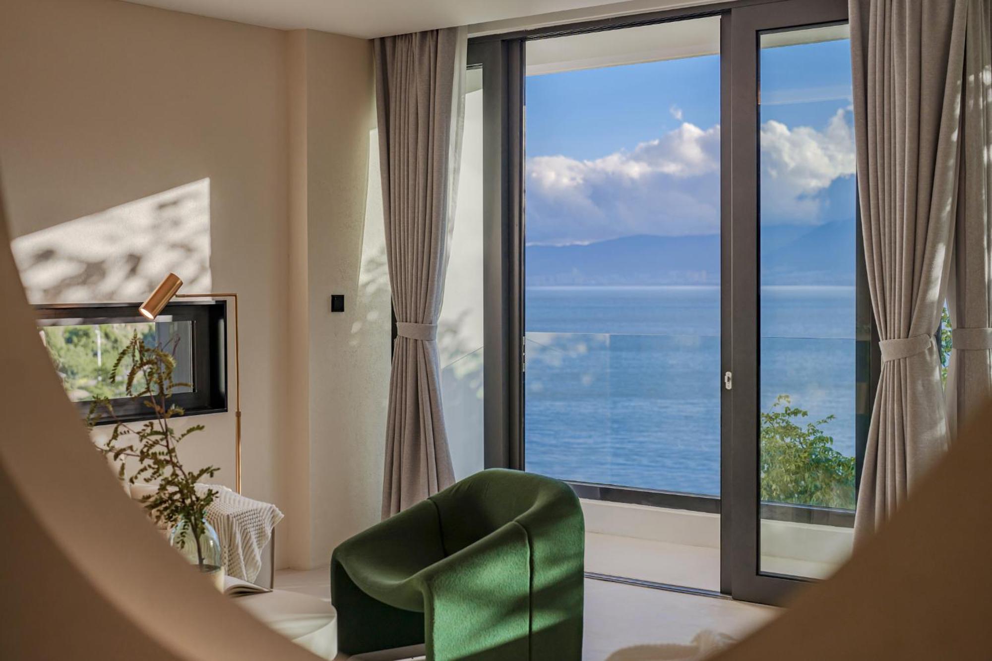 Dali Oriental Seaview Hotel -Dali Erhai Esterno foto
